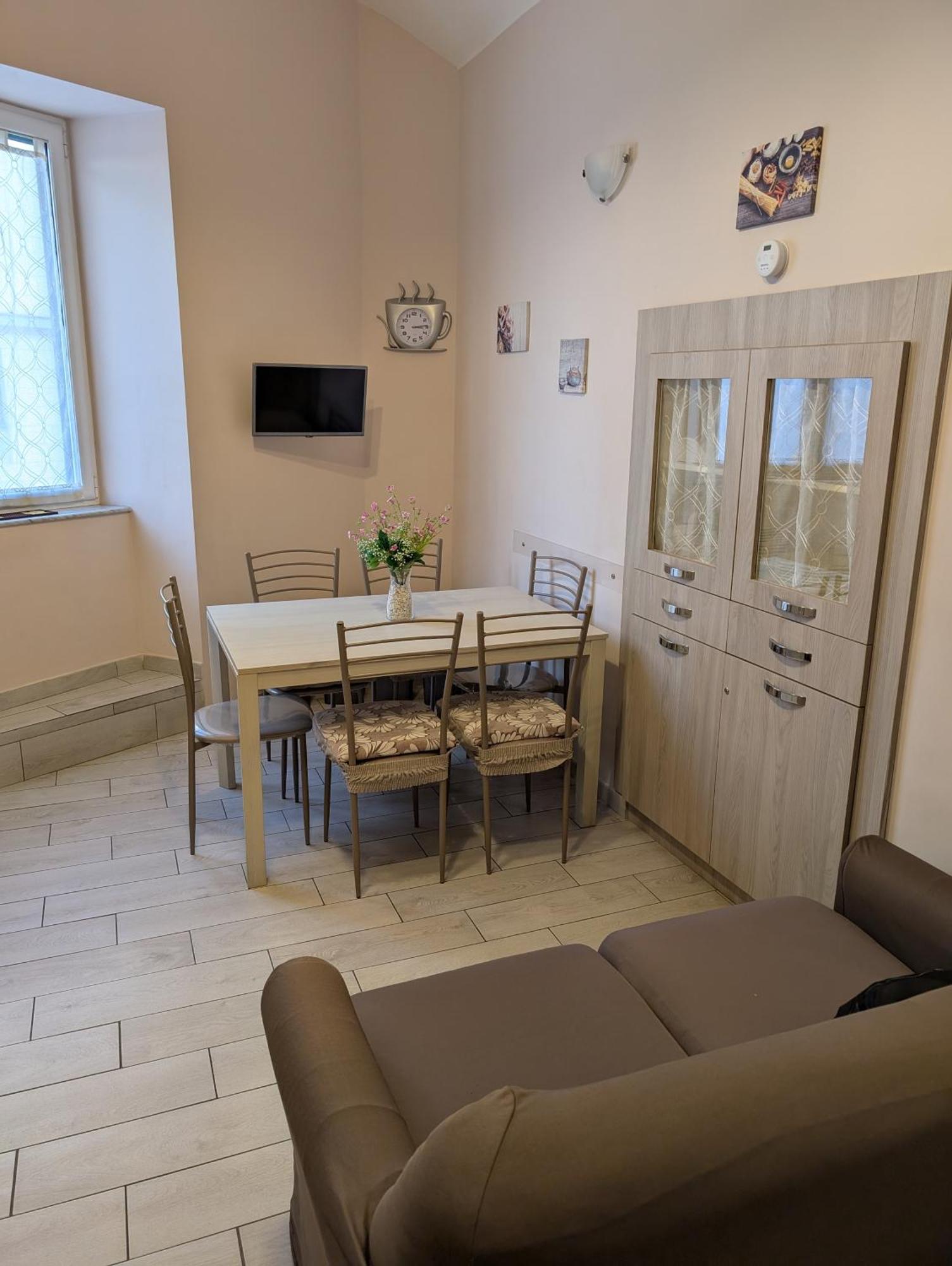 La Dimora Di Dora Apartment Napoli Bagian luar foto